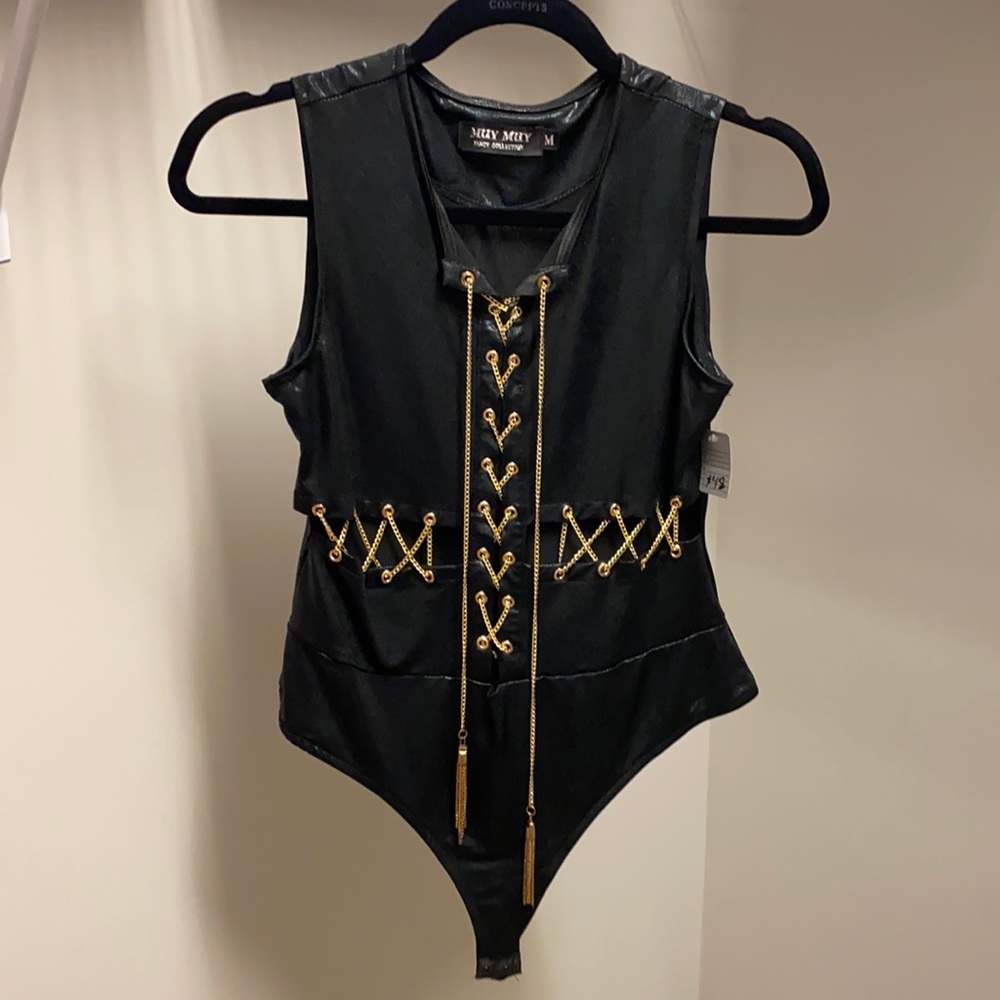Body suit